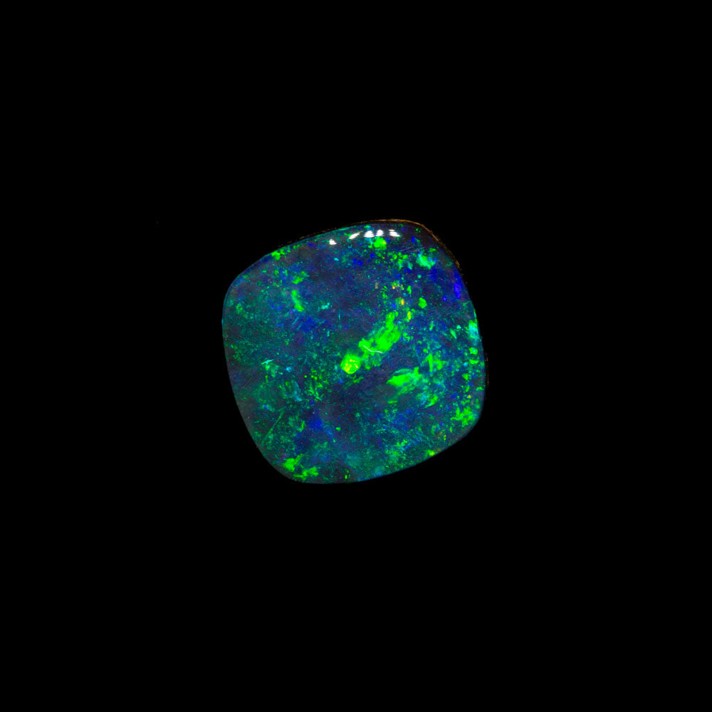 0.99 ct boulder opal 6.2x6.1x3mm