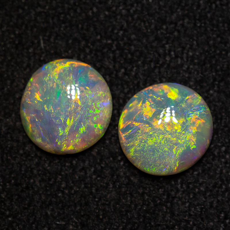 0.72 ct crystal opal pair 5.4x5.2x2.1mm