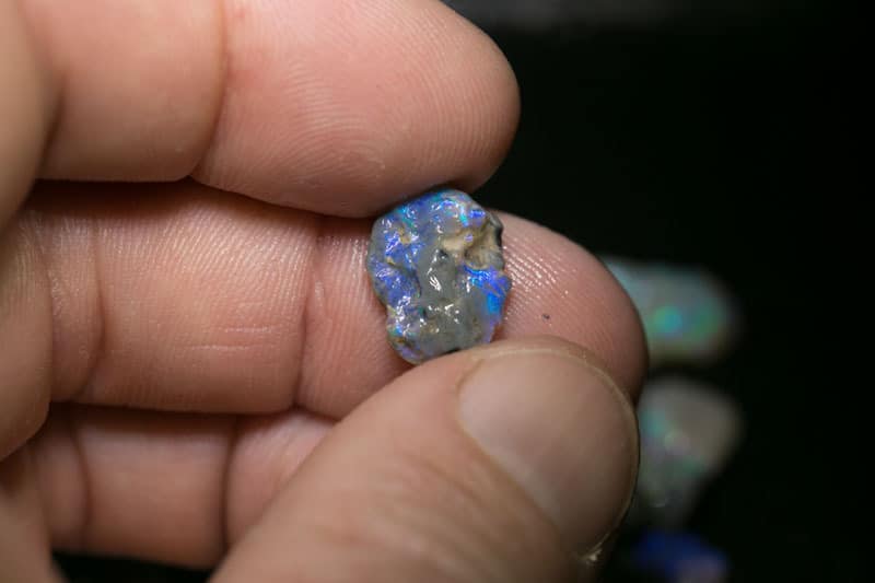 91 ct rough opal parcel for intermediate to advanced 32 pc