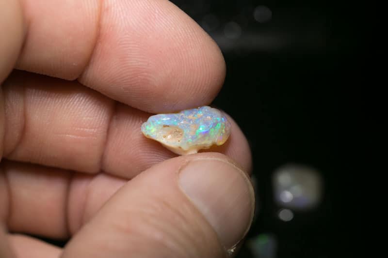 91 ct rough opal parcel for intermediate to advanced 32 pc