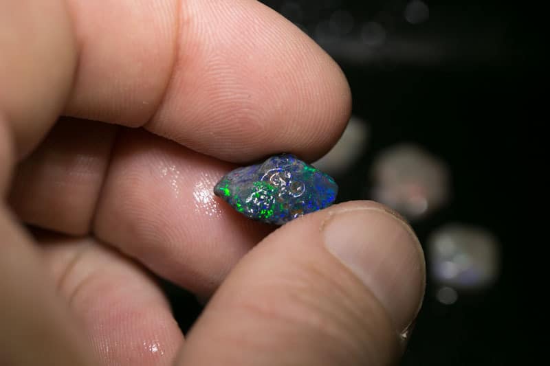 91 ct rough opal parcel for intermediate to advanced 32 pc