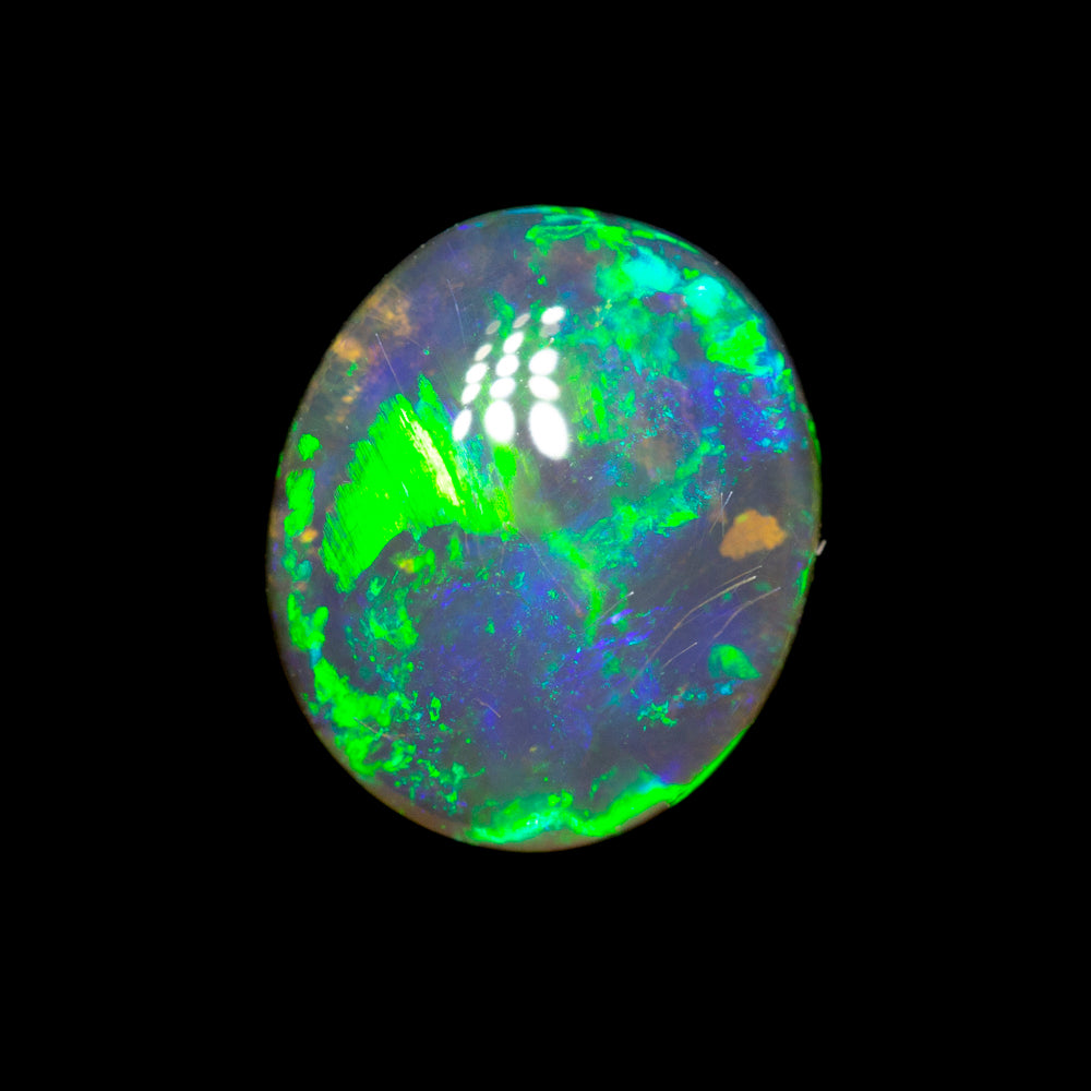 1.00 ct crystal opal 8.7x7.4x2.6mm