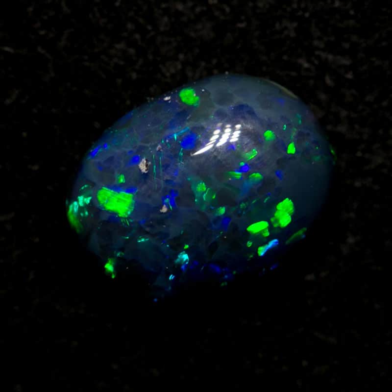 1.00 ct black opal 8x6x3mm