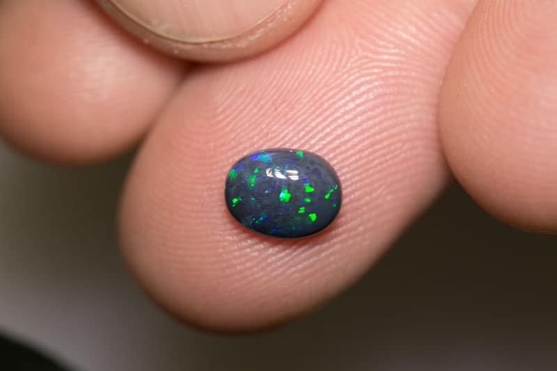 1.00 ct black opal 8x6x3mm