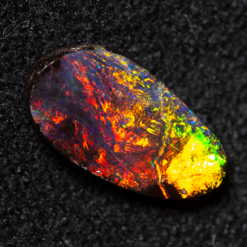 1.04 ct boulder opal 8.7x4.7x2.4mm