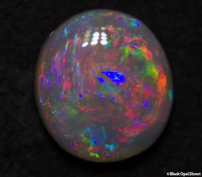 1.04ct semi black opal