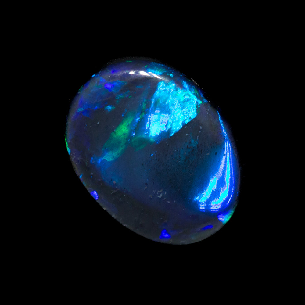 1.05 ct black opal 8.4x6.4x2.9mm