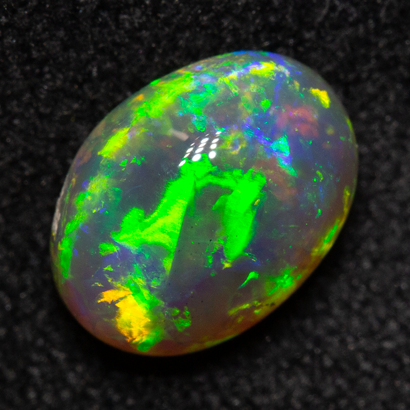 1.06 ct gem crystal opal 7.7x5.8x4.2mm