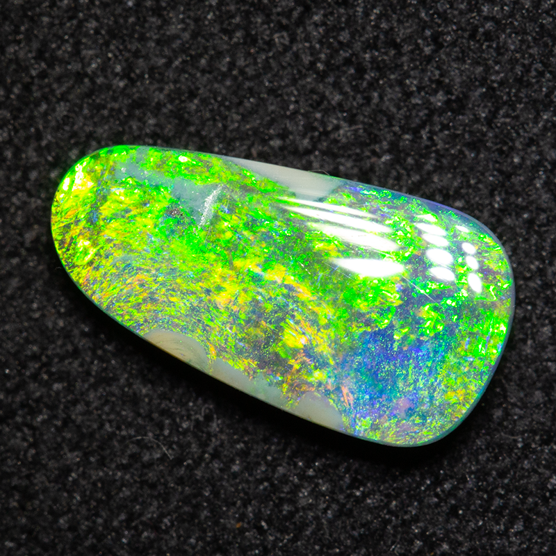 1.09 ct boulder opal 10.2x5.3x2.4mm