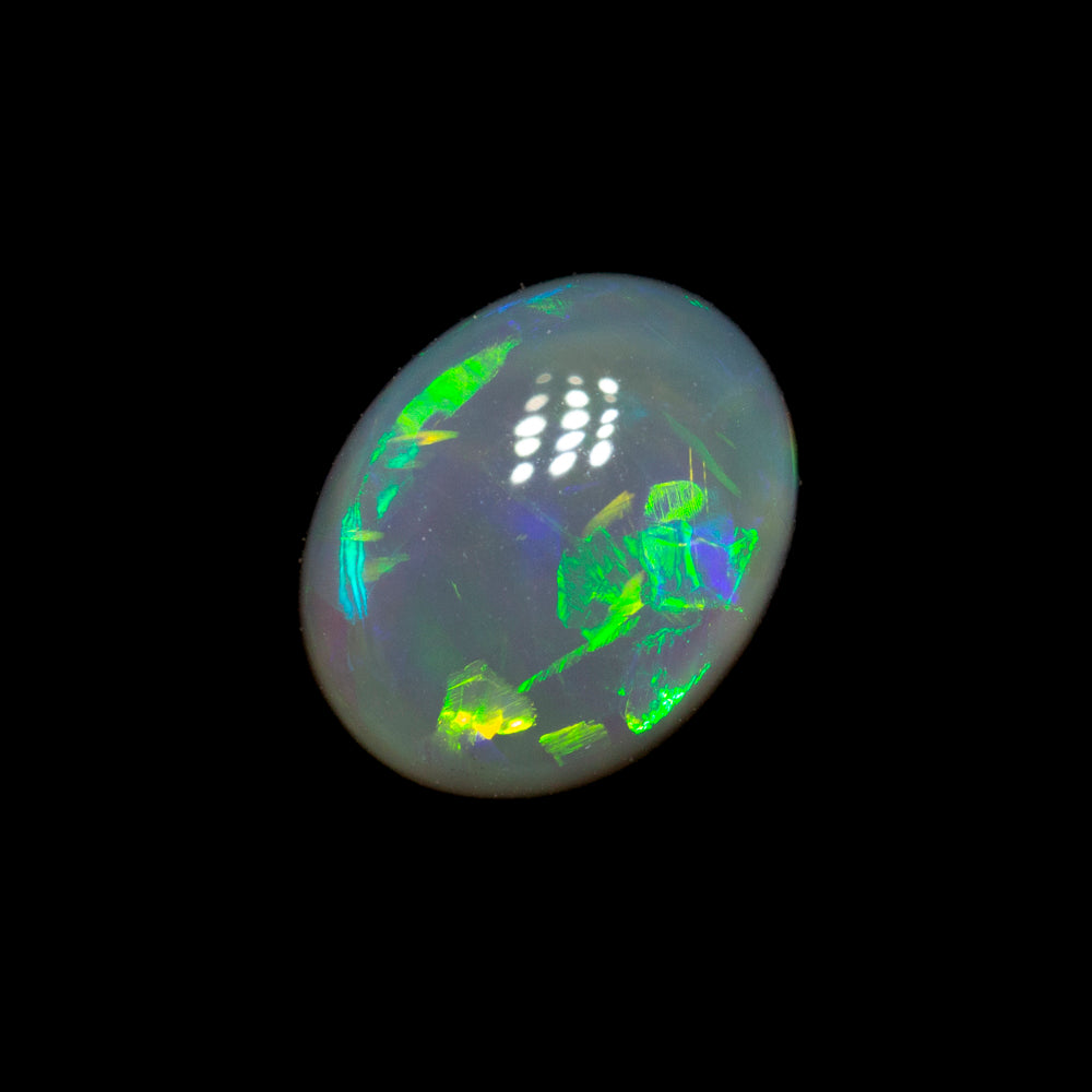 1.10 ct crystal opal 7.6x6x3.4mm