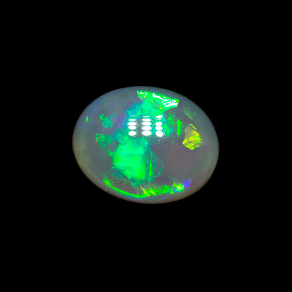 1.10 ct crystal opal 7.6x6x3.4mm