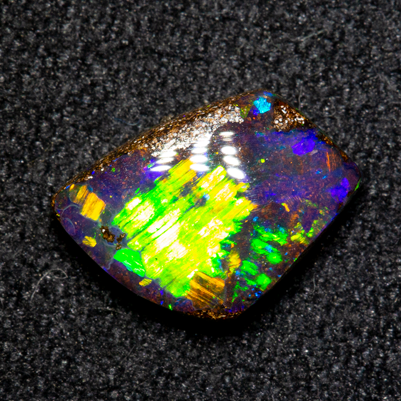 1.11 ct boulder opal 7.1x5.8x2.6mm