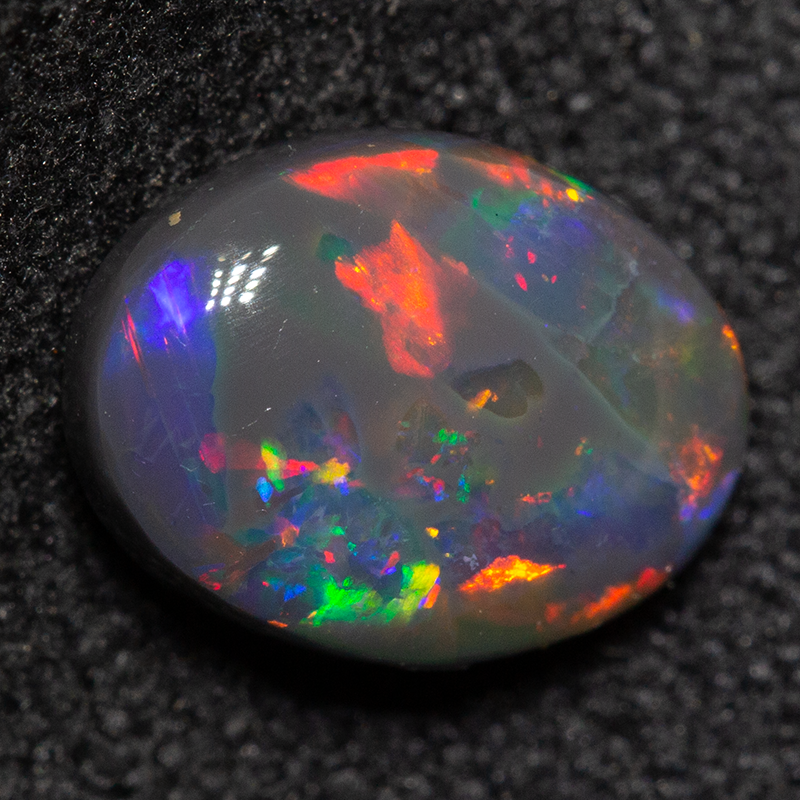 1.15 ct black opal 8.3x6.5x3.4mm