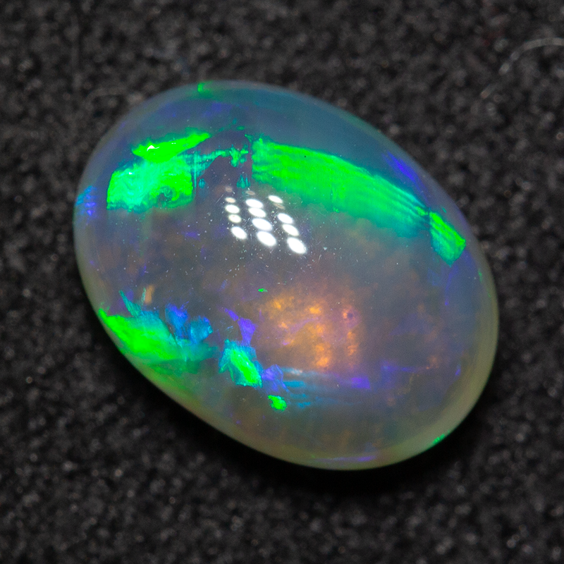 1.16 ct crystal opal 8.2x6.1x3.8mm