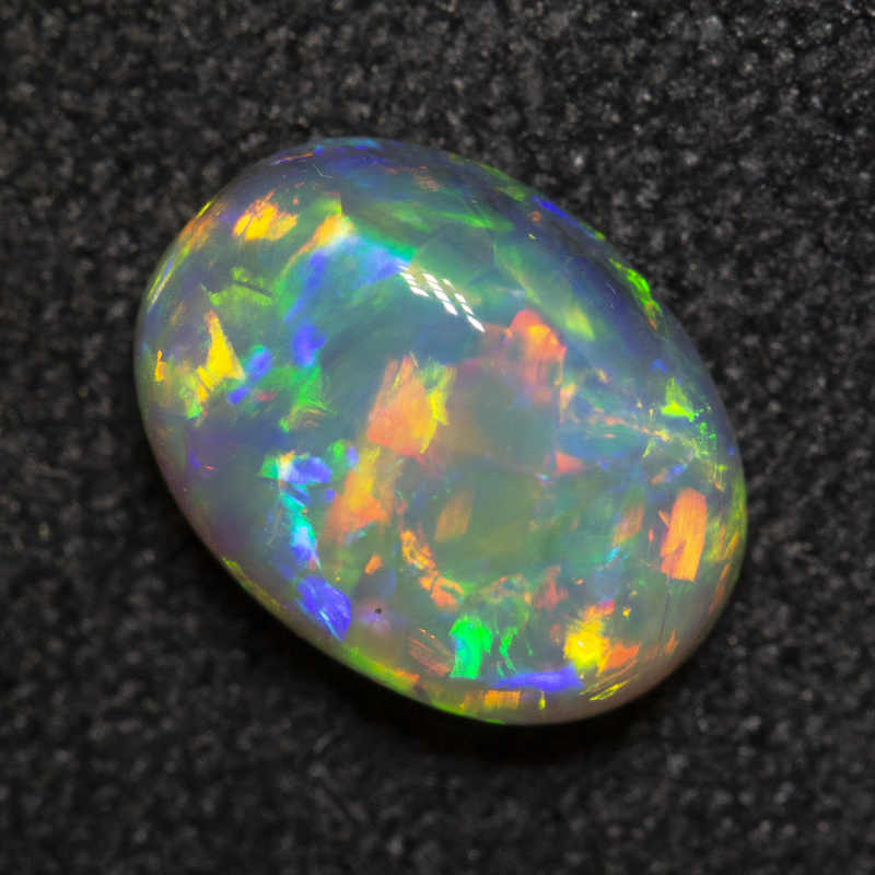 1.16 ct crystal opal 8.4x6.3x3.4mm