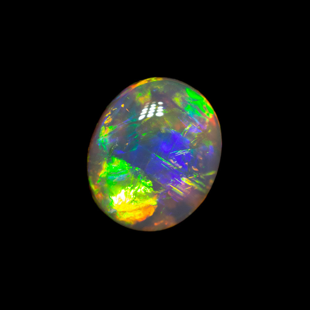 1.17 ct crystal opal 8.2x6.8x3.4mm