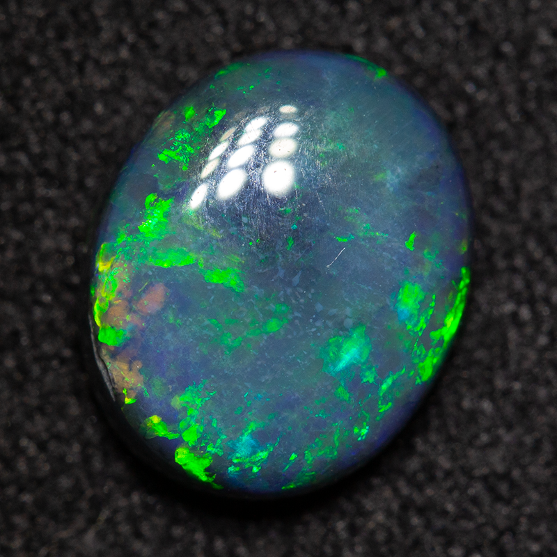 1.23 ct black opal 8.6x7x3.8mm