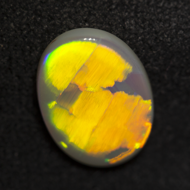1.24 ct crystal opal 10.3x7.5x2.3mm
