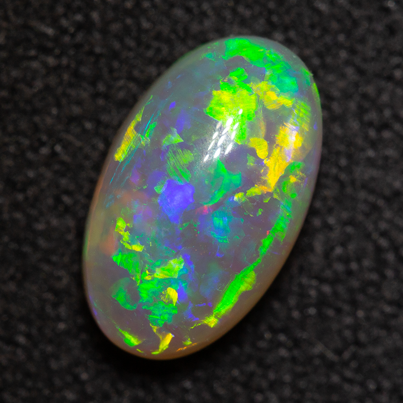 1.25 ct crystal opal 9x5.5x4mm