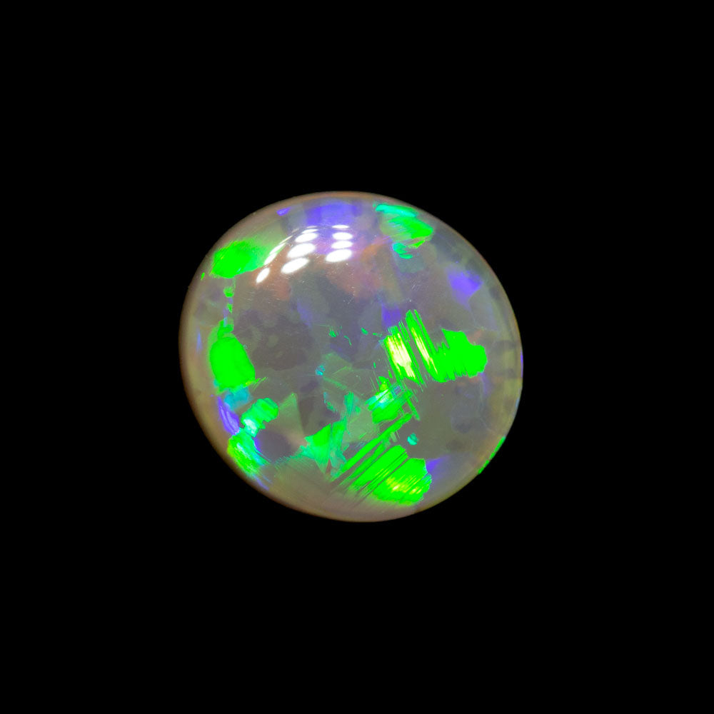 1.26 ct crystal opal 8.3x7.7x3.2mm