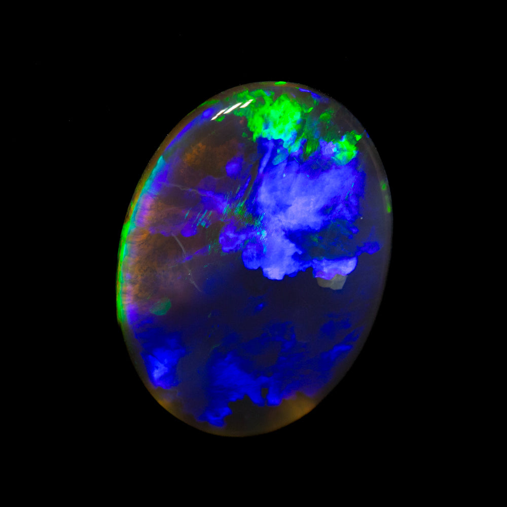 1.37 ct black opal 11.8x8.8x2mm