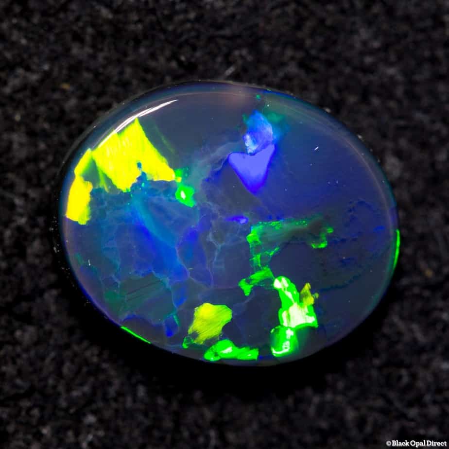 1.37ct black opal