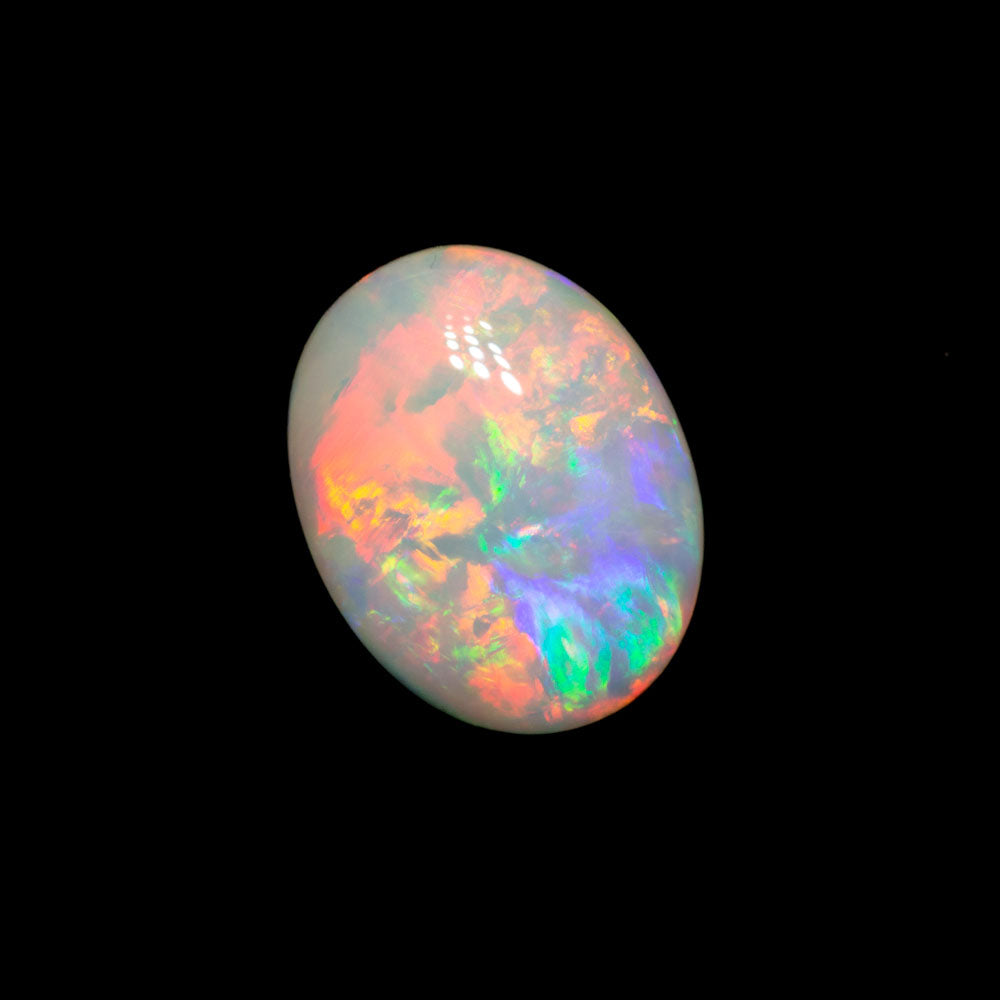 1.42 ct double-sided white opal 9.7x7.5x2.9mm
