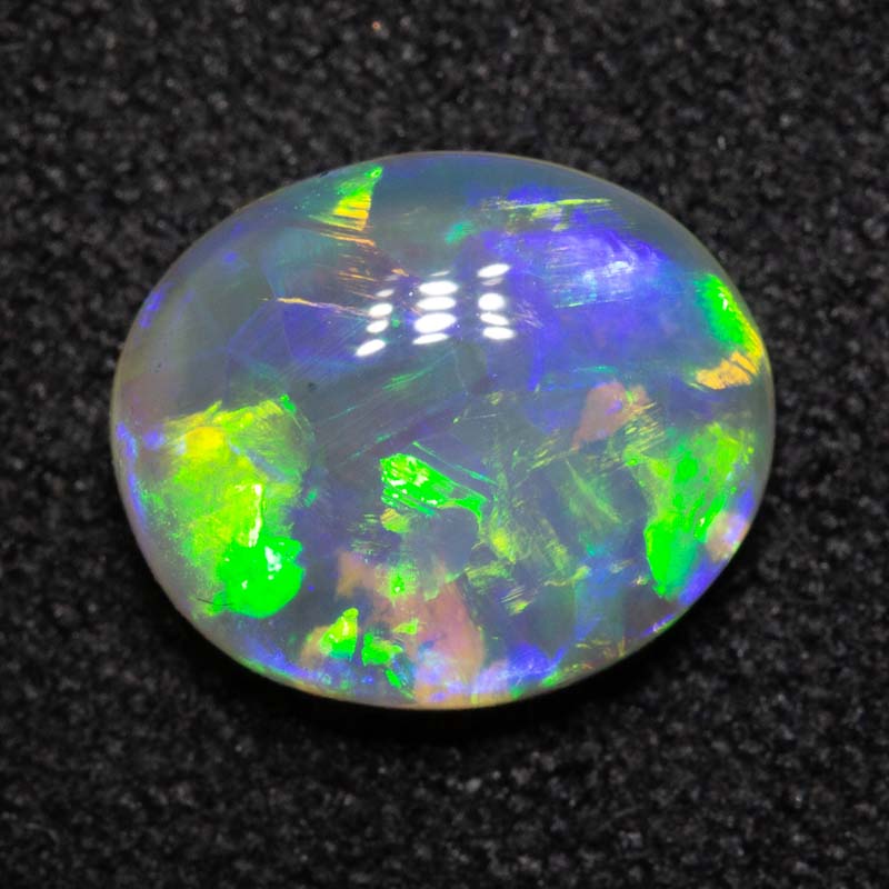 1.43 ct crystal opal 9x7.6x3.5mm