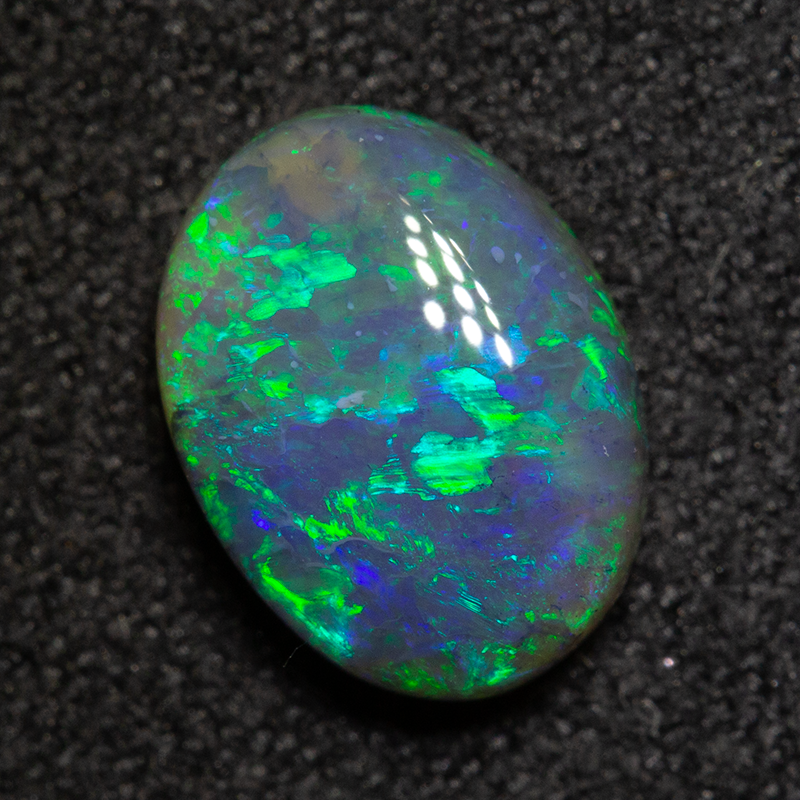1.22 ct dark opal 8.3x7x3.4mm