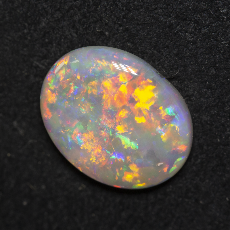 1.70 ct dark opal 10.8x8.5x2.9mm