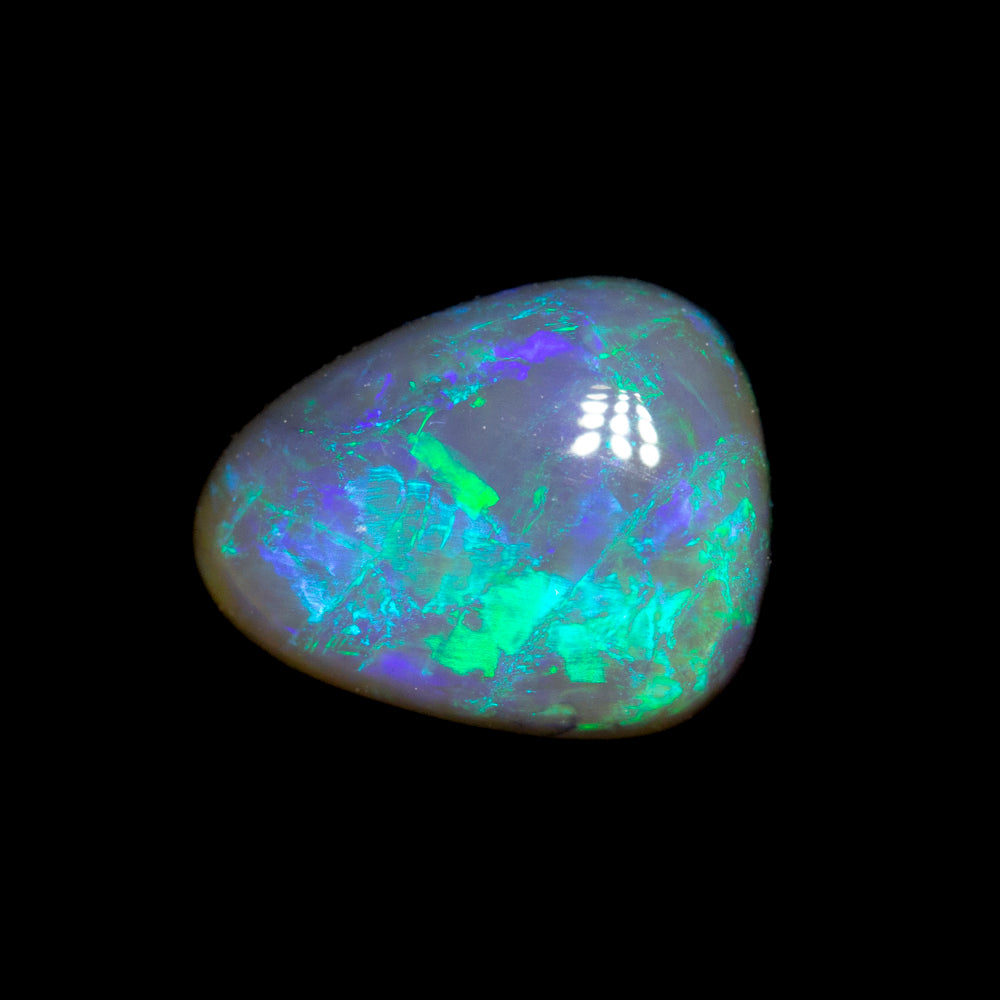 1.73 ct black opal 8.4x6.7x4.8mm