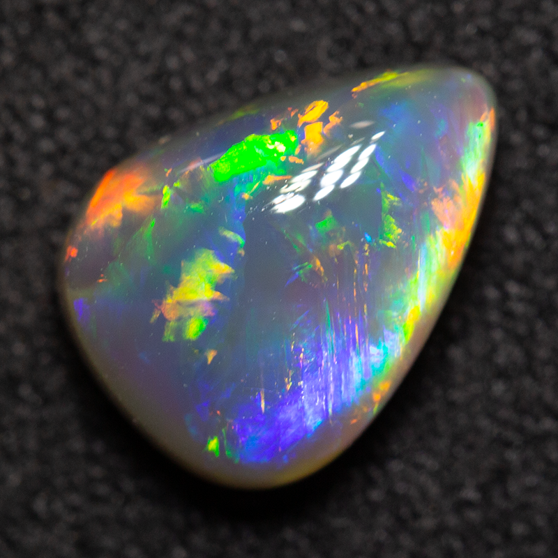 1.75 ct black opal 9.7x7.1x4.4mm