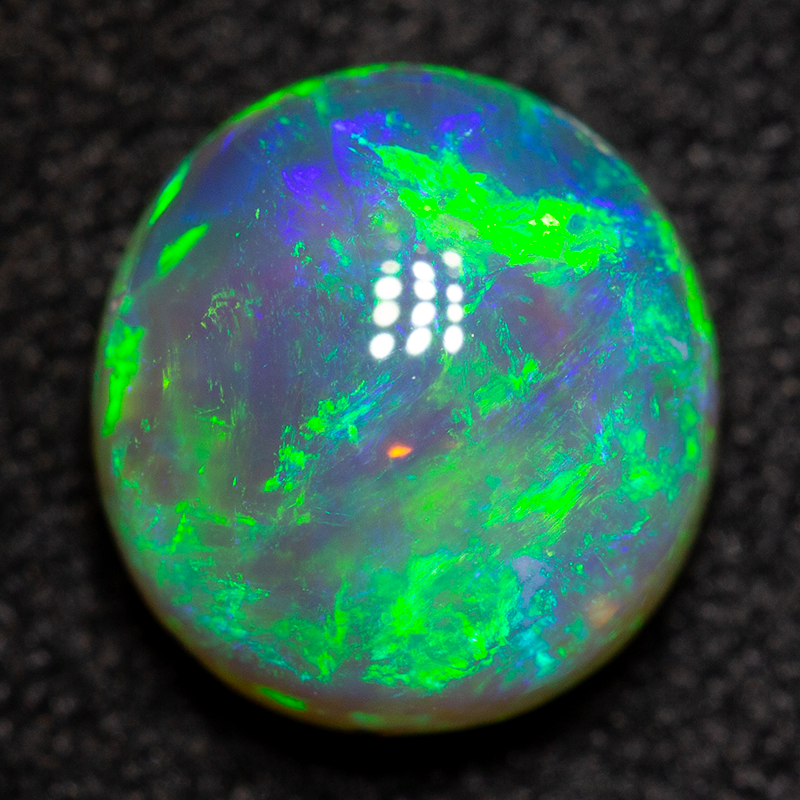 1.82 ct crystal opal 7.9x7.7x4.6mm