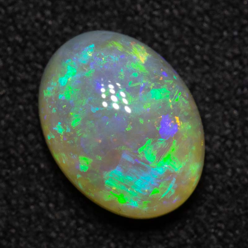 1.86 ct crystal opal 9x7x5mm