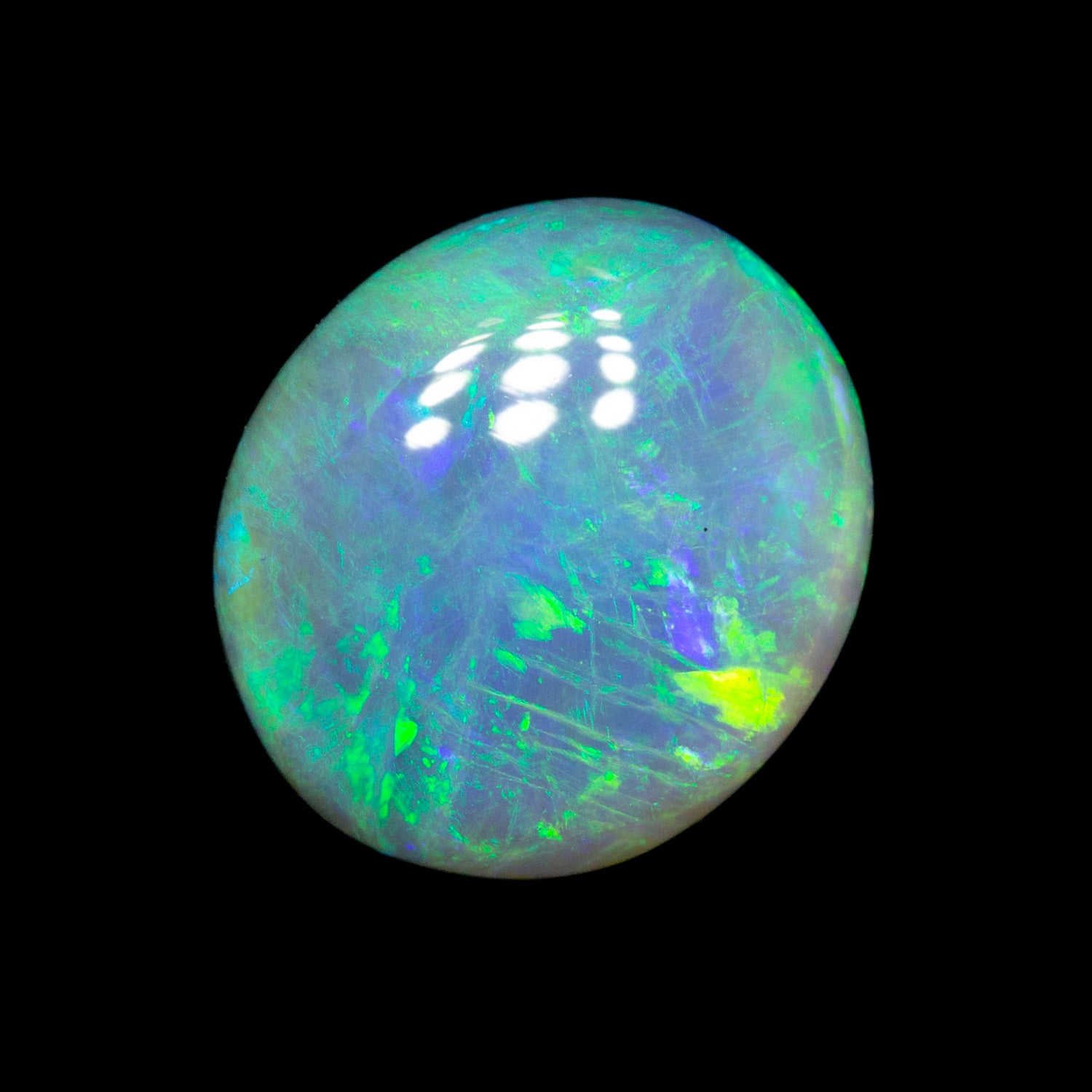 1.86 ct dark opal 8.6x7.5x4.4mm