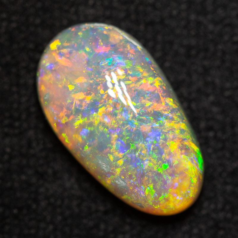 1.89 ct crystal opal 11.2x6.4x4.3mm