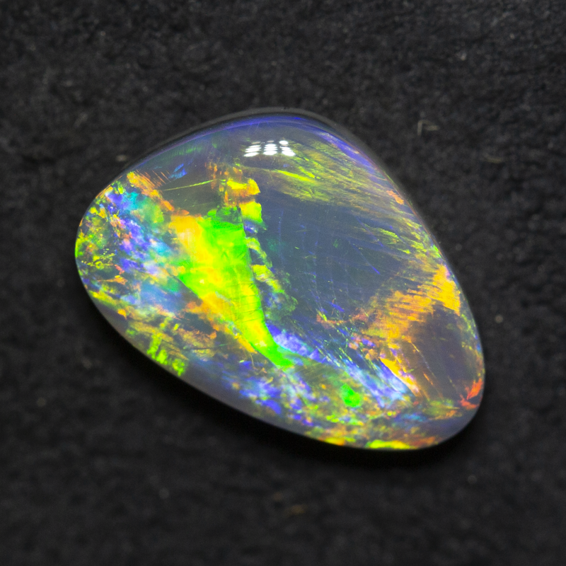 1.93 ct black opal 11x7.5x3.7mm