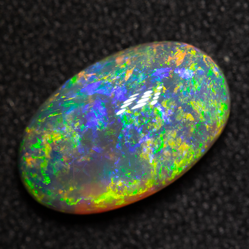 1.94 ct crystal opal 10.9x6.8x4.2mm