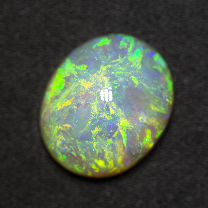 10.55 ct crystal opal 16.3x13.6x7.8mm