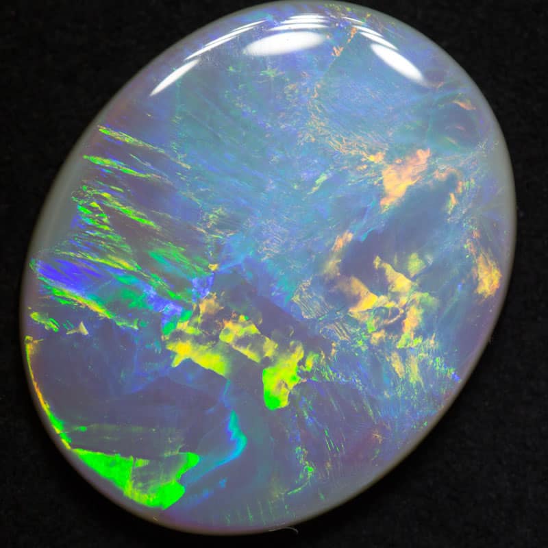 13.53 ct dark opal 25x19x4mm