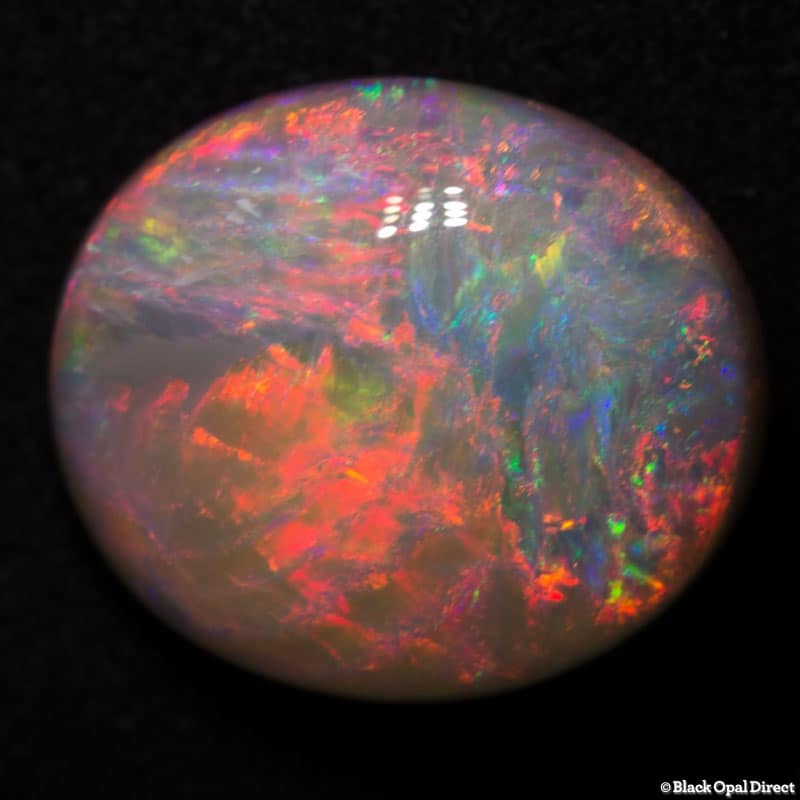 14.82 ct white opal19x17x7mm