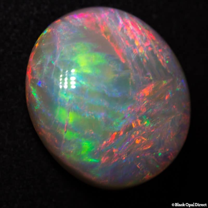 14.82 ct white opal19x17x7mm