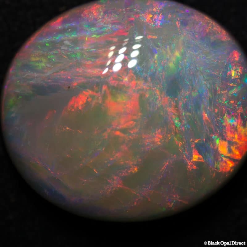 14.82 ct white opal19x17x7mm