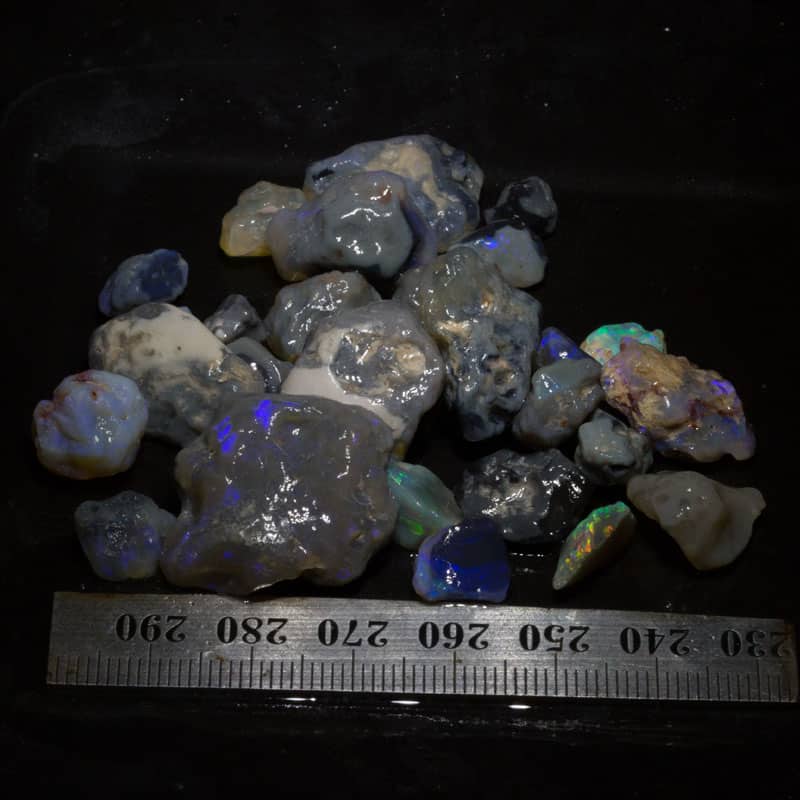 154ct-roughopal-parcel