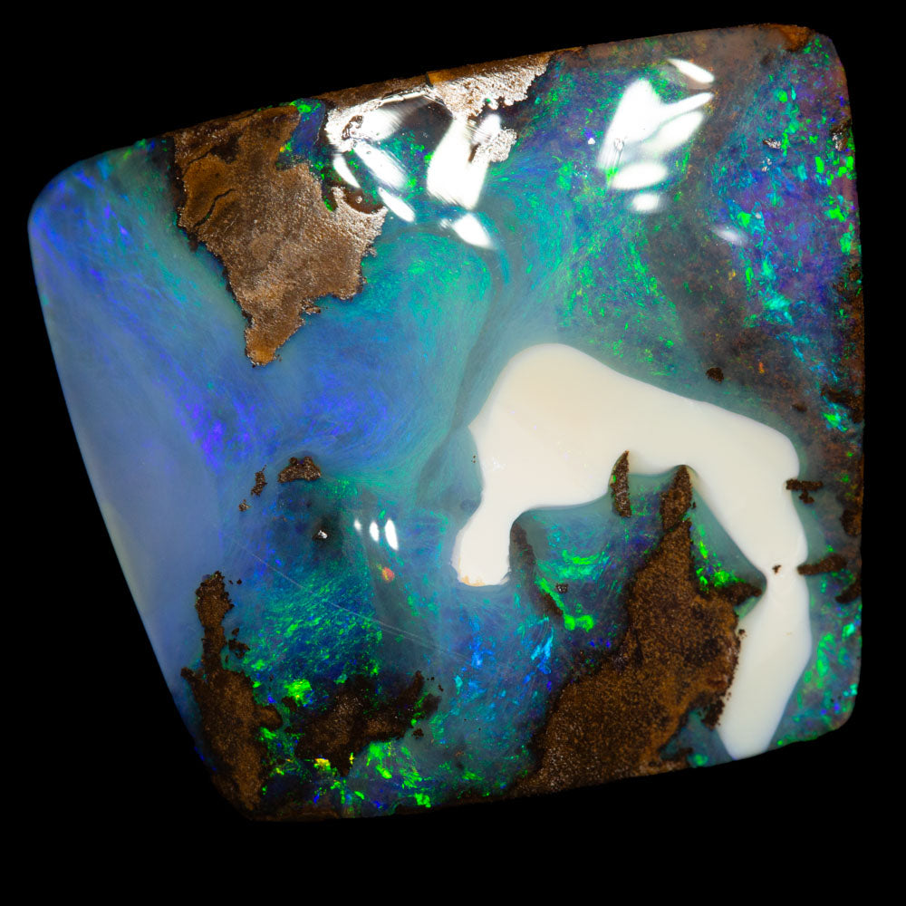 16.37 ct boulder opal 19.6x17.3x5.1mm