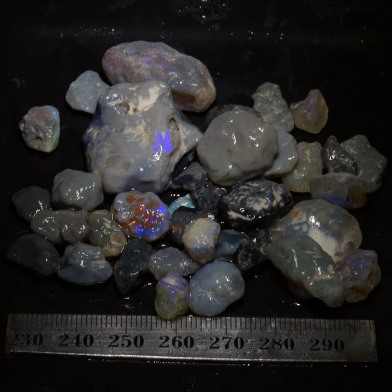 185ct-roughopal-parcel