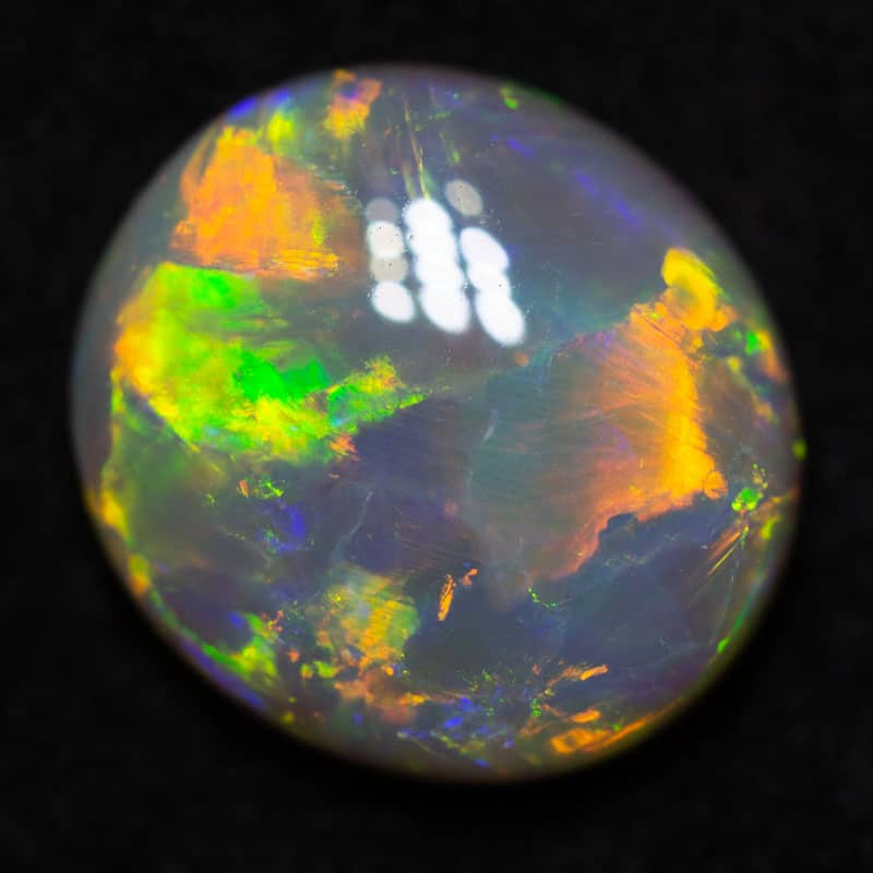 2.02 ct crystal opal 9.5x8.5x3.5mm