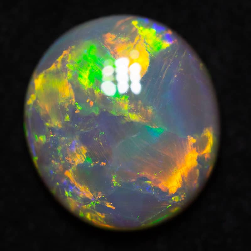 2.02 ct crystal opal 9.5x8.5x3.5mm