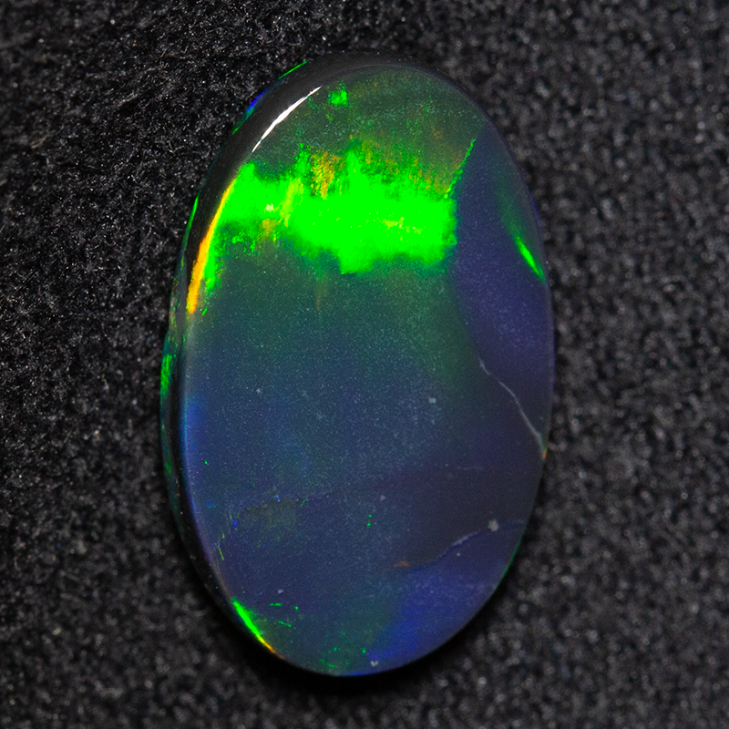 2.07 ct black opal 12.6x8x3.1mm
