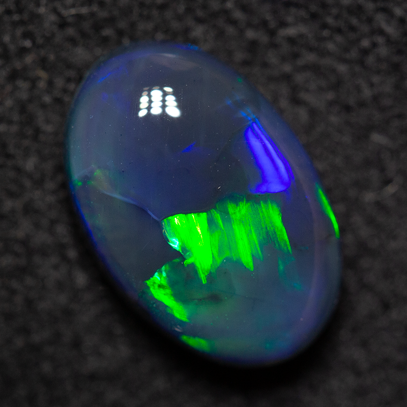 2.08 ct black opal 10x6.5x4.5mm